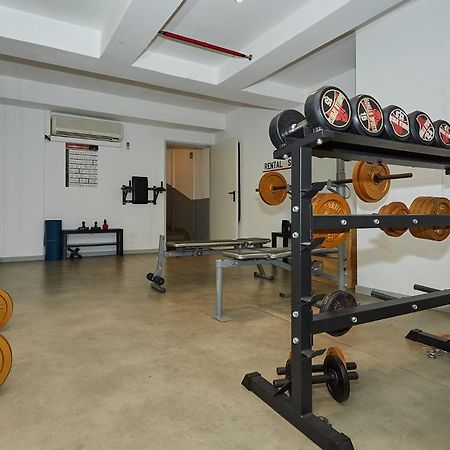 Pier Capponi Studios Милано Екстериор снимка