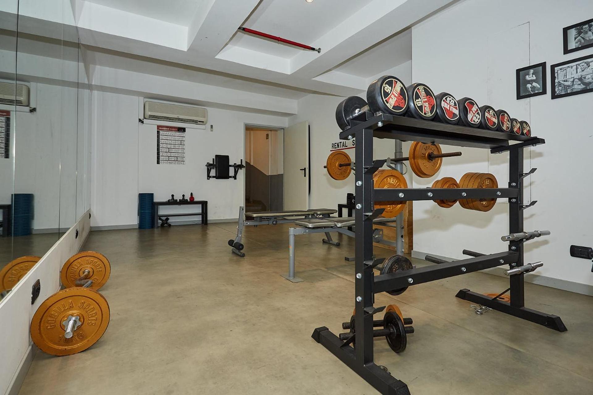 Pier Capponi Studios Милано Екстериор снимка