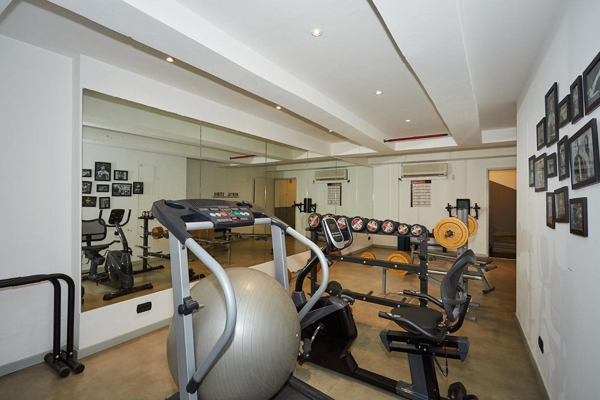 Pier Capponi Studios Милано Екстериор снимка